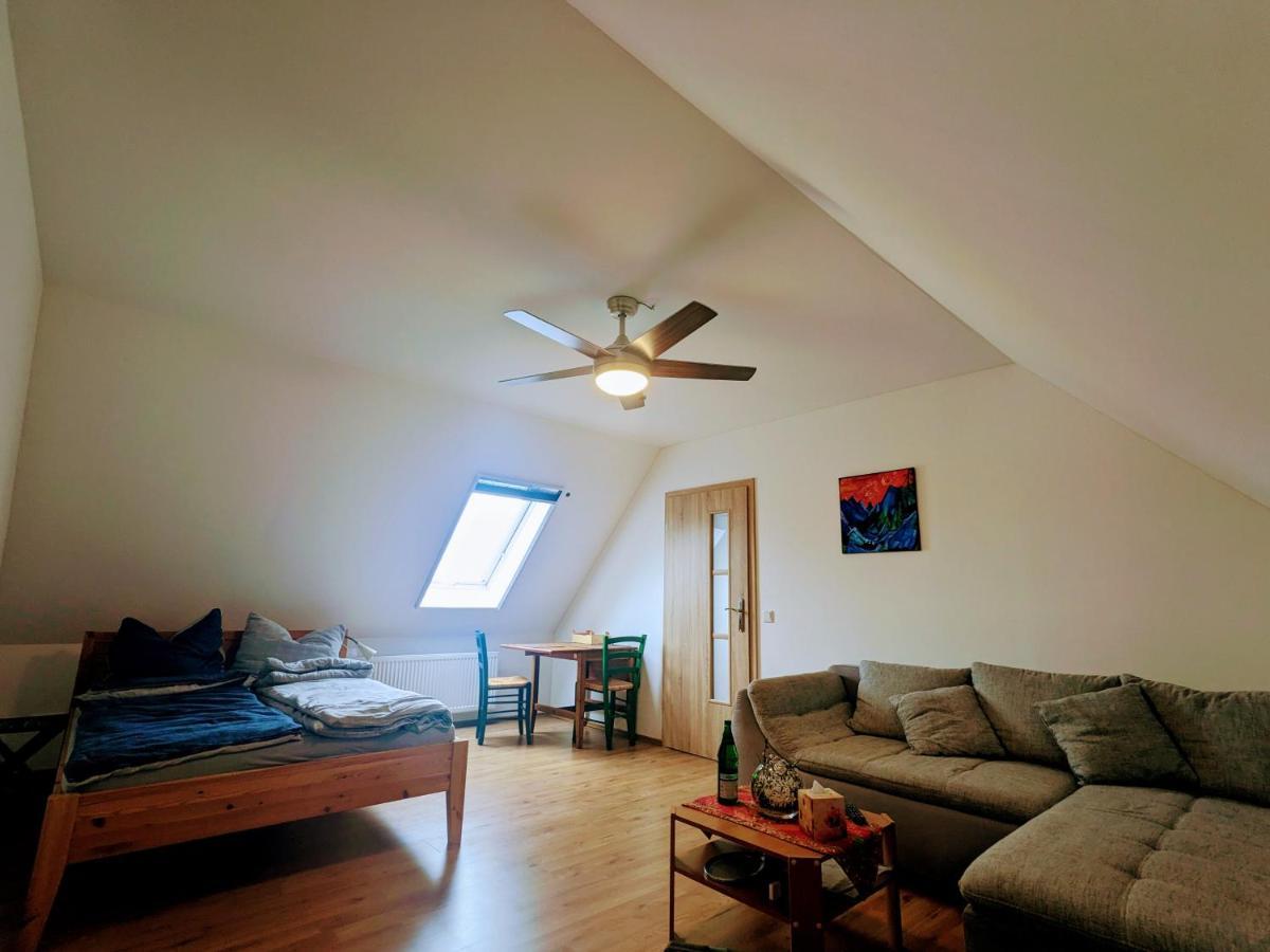 Apartmán Grosses Zimmer Mit Eigenem Bad/Flur Emsbüren Exteriér fotografie